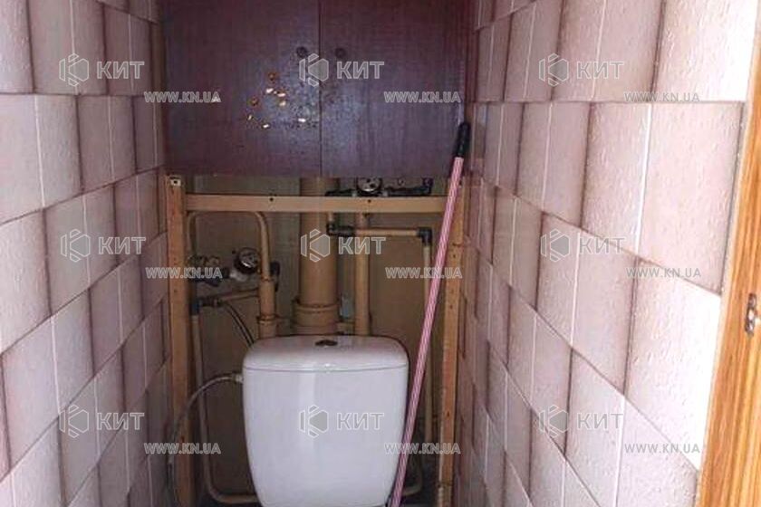 Продаж квартири Харків, ХТЗ, Рогань, 45м²