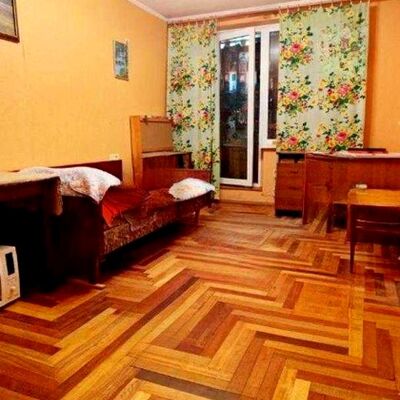 Продажа 	 Харьков,  Валентиновская (Блюхера) ул.   50