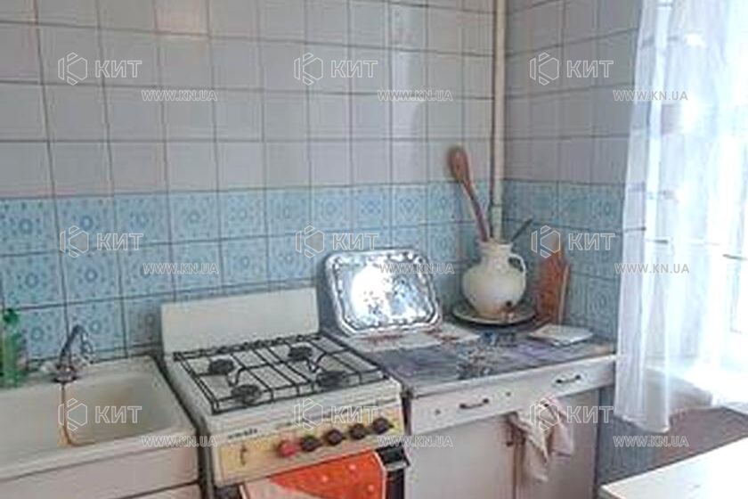 Продаж квартири Харків, ХТЗ, Рогань, 45м²