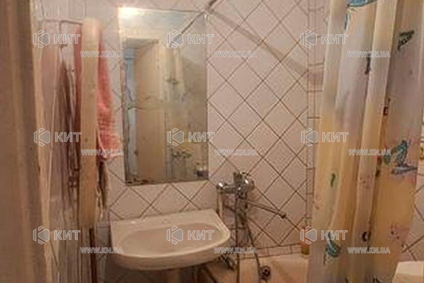 Продаж квартири Харків, ХТЗ, Рогань, 45м²