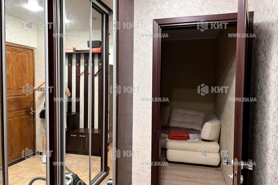 Продажа квартиры Харьков, ХТЗ, Рогань, 44м²