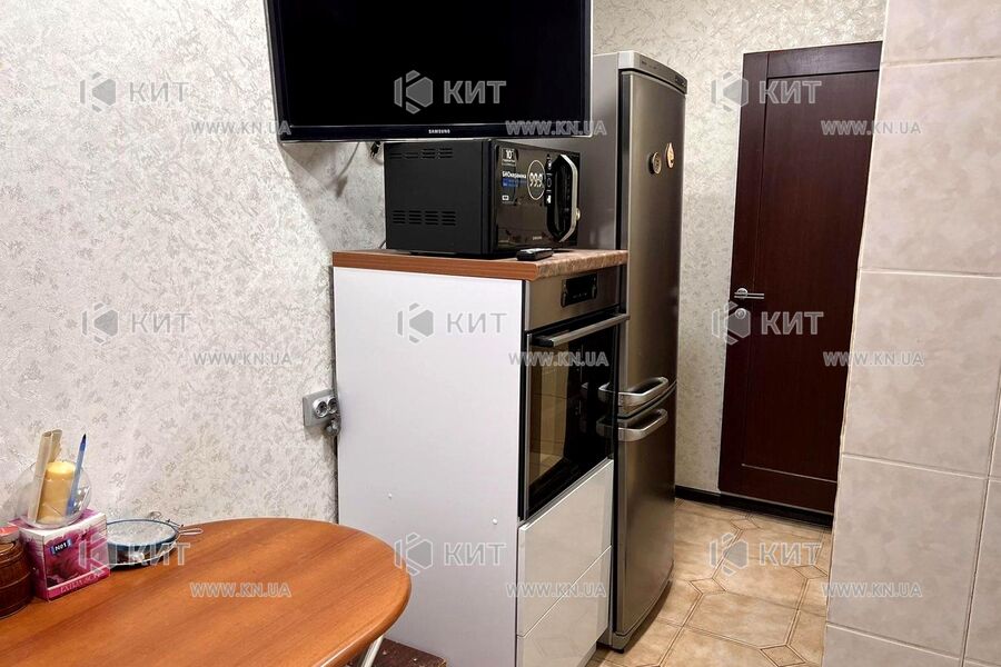 Продажа квартиры Харьков, ХТЗ, Рогань, 44м²