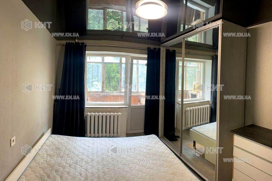 Продажа квартиры Харьков, ХТЗ, Рогань, 33м²