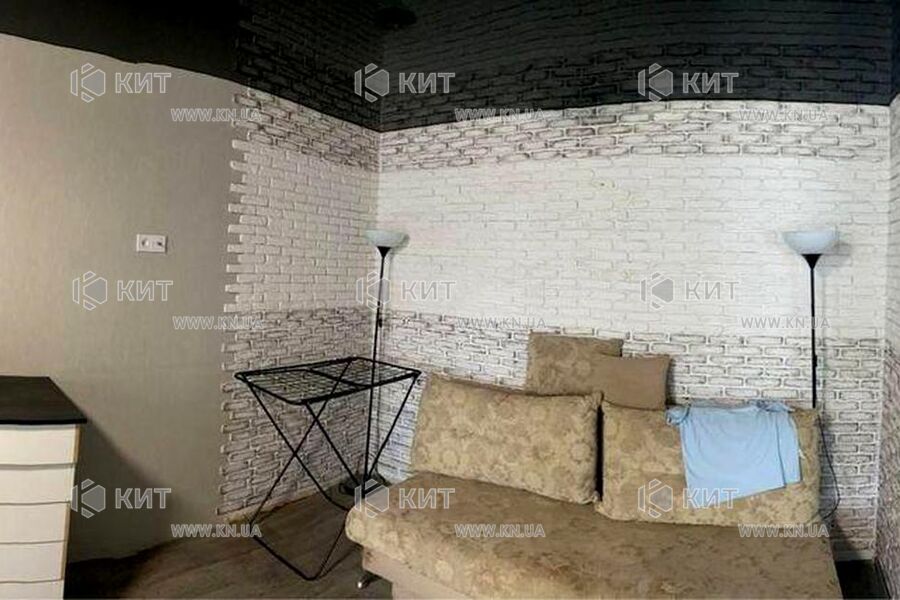 Продажа квартиры Харьков, ХТЗ, Рогань, 33м²