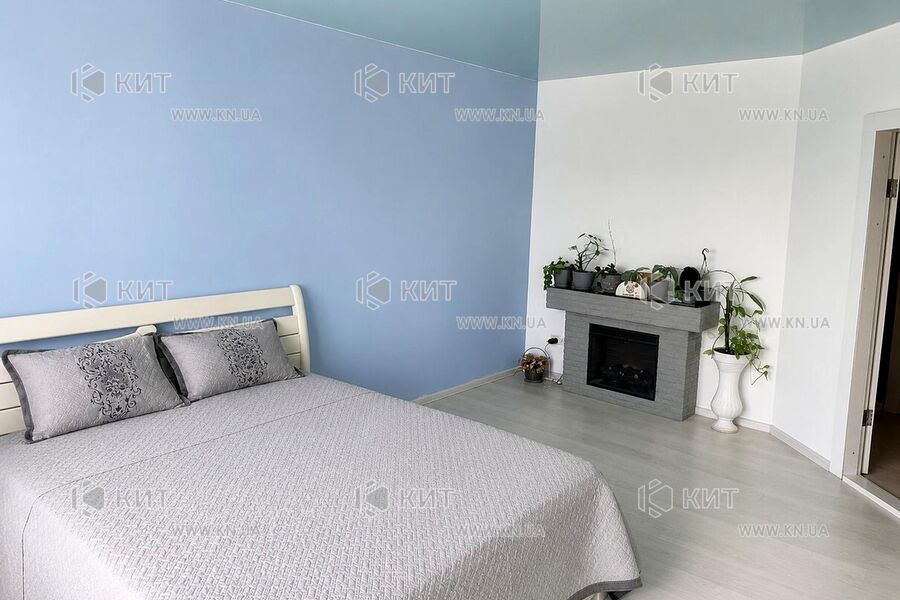 Продаж квартири Харків, ХТЗ, Рогань, 45м²