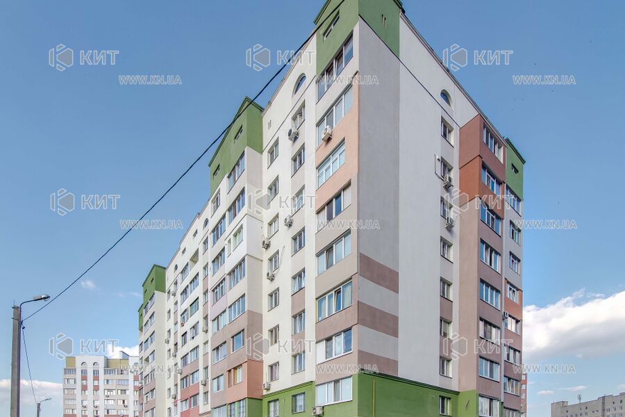 Продаж квартири Харків, ХТЗ, Рогань, 45м²