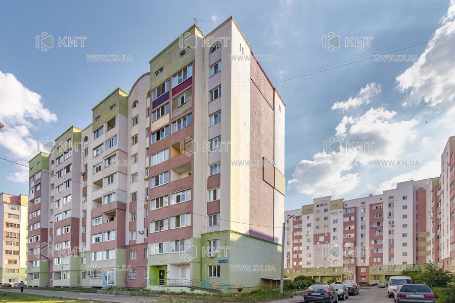 Продаж квартири Харків, ХТЗ, Рогань, 41м²