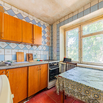 Продаж квартир - Харків,  Зернова вул.  6
