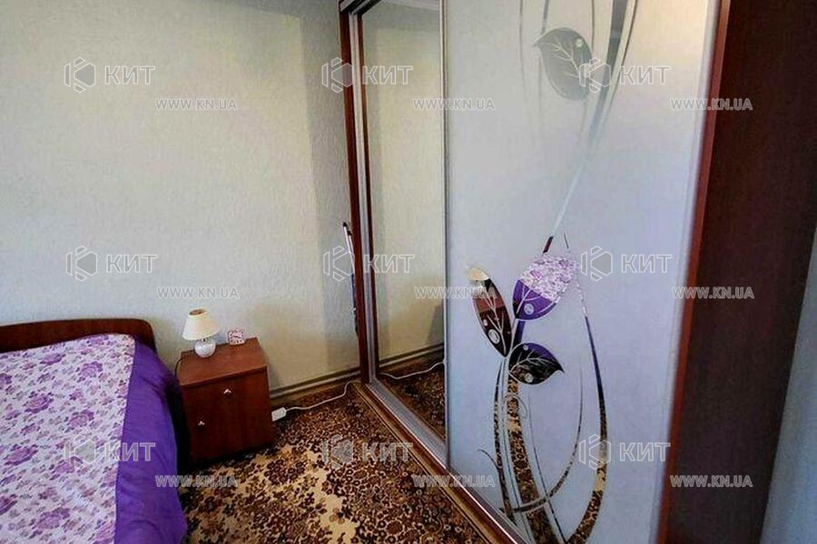 Продаж квартири Харків, ХТЗ, Рогань, 64м²