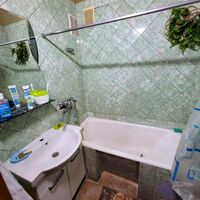 Продаж квартири Харків, ХТЗ, Рогань, 64м²