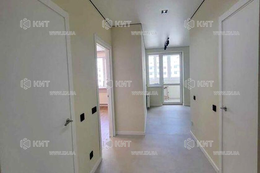 Продаж квартири Харків, ХТЗ, Рогань, 37м²