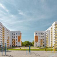 Продаж квартири Харків, ХТЗ, Рогань, 43м²