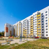 Продаж квартири Харків, ХТЗ, Рогань, 43м²