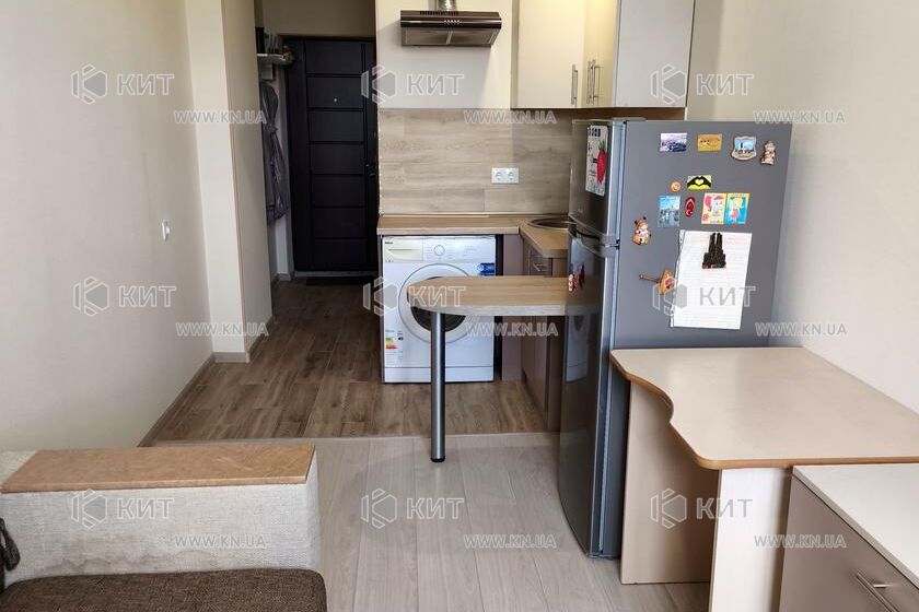 Продажа квартиры Харьков, Старая Салтовка, 18м²