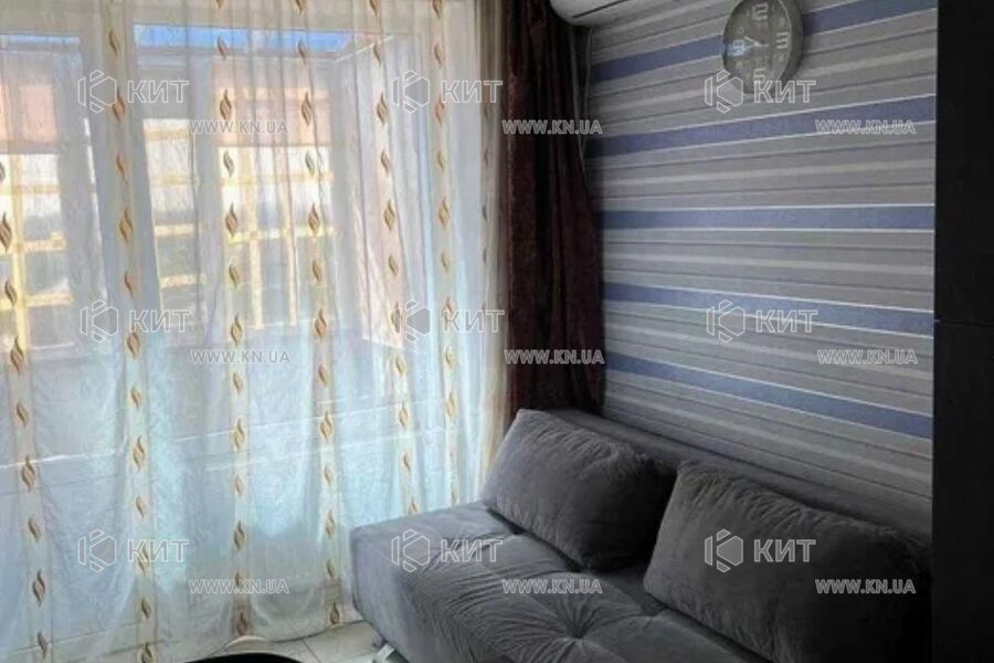 Продаж квартири Харків, Салтівка(Бараб.,Україна), 20м²