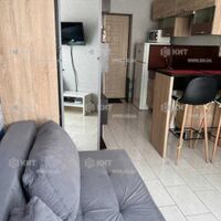 Продаж квартири Харків, Салтівка(Бараб.,Україна), 20м²