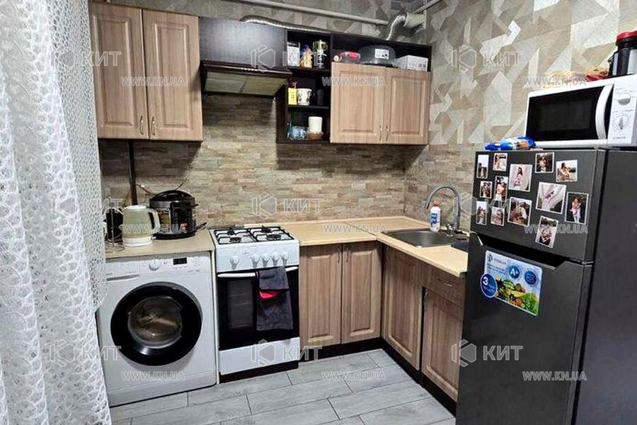 Продажа квартиры Харьков, Салтовка(Бараб.,Украина), 32м²