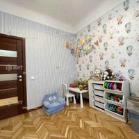 Продаж квартири Харків, Центр, 70м²