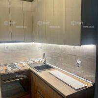 Продаж квартири Харків, Олексіївка, 32м²
