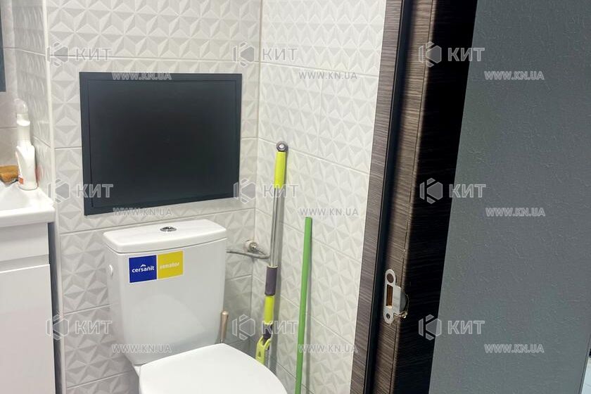 Продаж квартири Харків, Олексіївка, 32м²