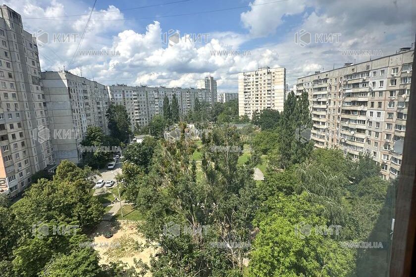 Продаж квартири Харків, Олексіївка, 33м²