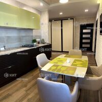 Продаж квартири Харків, Олексіївка, 95м²