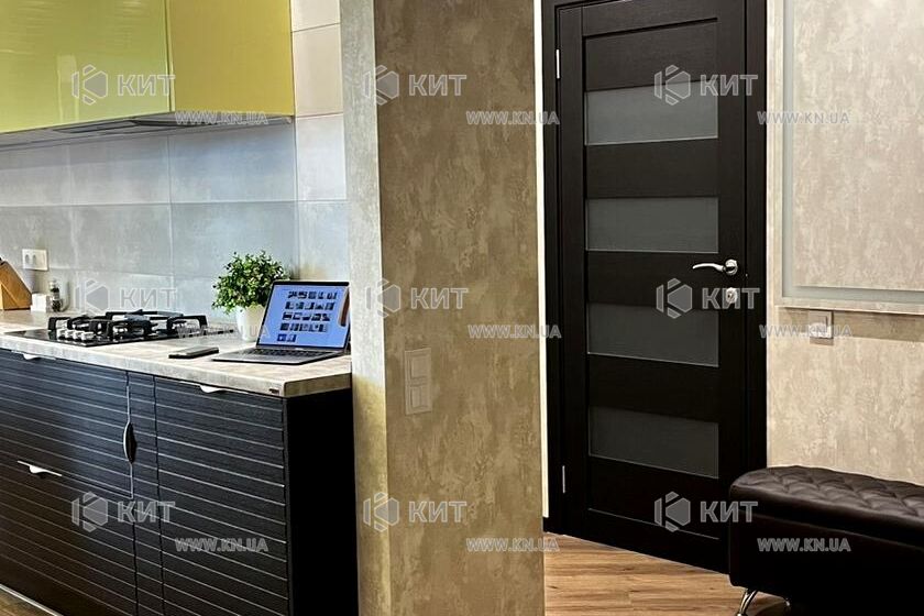 Продаж квартири Харків, Олексіївка, 95м²