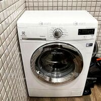Продаж квартири Харків, Олексіївка, 95м²