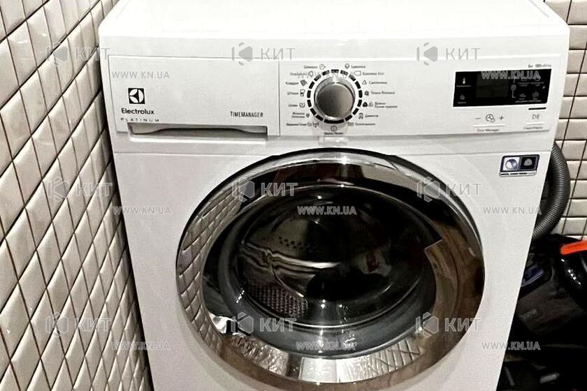 Продаж квартири Харків, Олексіївка, 95м²