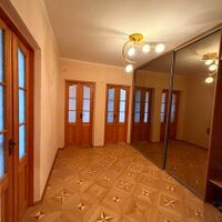 Продаж квартири Харків, Наукова, 69.5м²