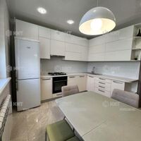 Продажа квартиры Харьков, ХТЗ, Рогань, 57м²
