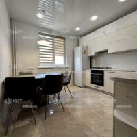 Продажа квартиры Харьков, ХТЗ, Рогань, 57м²