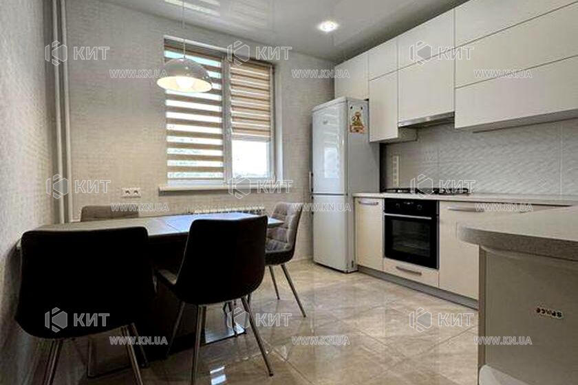 Продажа квартиры Харьков, ХТЗ, Рогань, 57м²