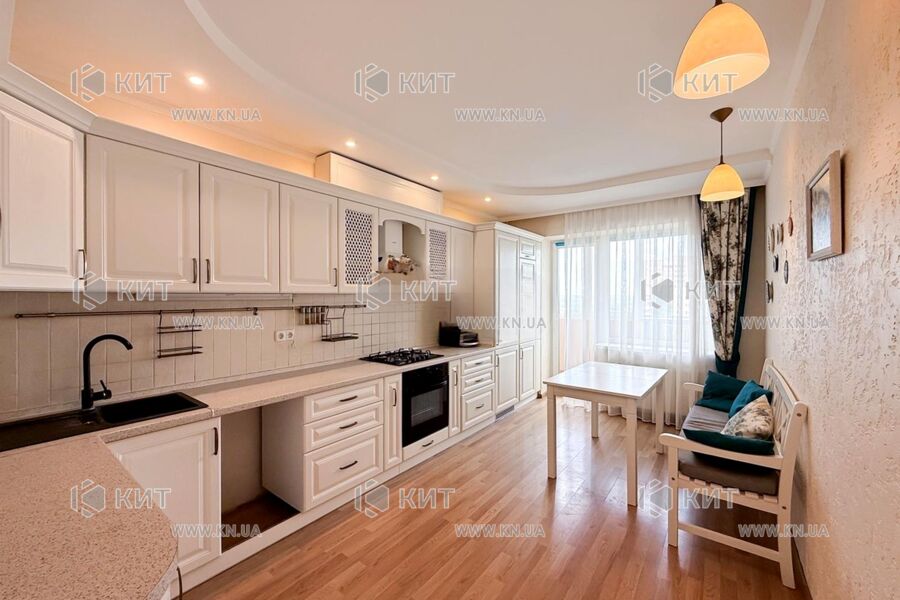Продаж квартири Харків, Олексіївка, 71м²