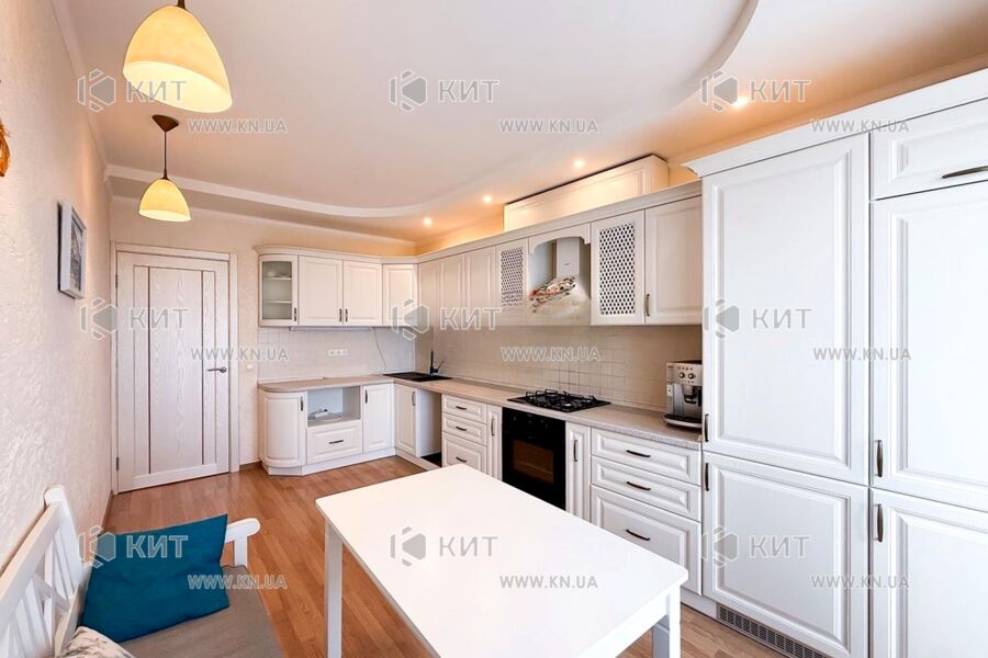 Продаж квартири Харків, Олексіївка, 71м²