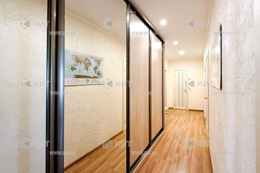Продаж квартири Харків, Олексіївка, 71м²