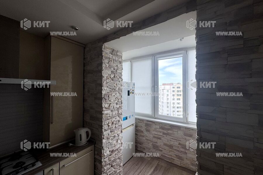 Продаж квартири Харків, Олексіївка, 39м²