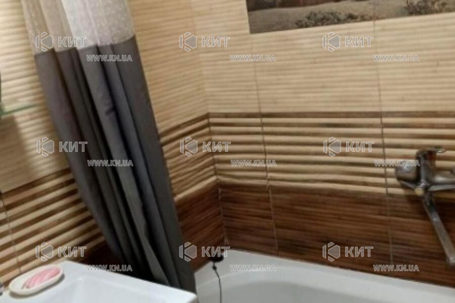 Продаж квартири Харків, ХТЗ, Рогань, 43м²