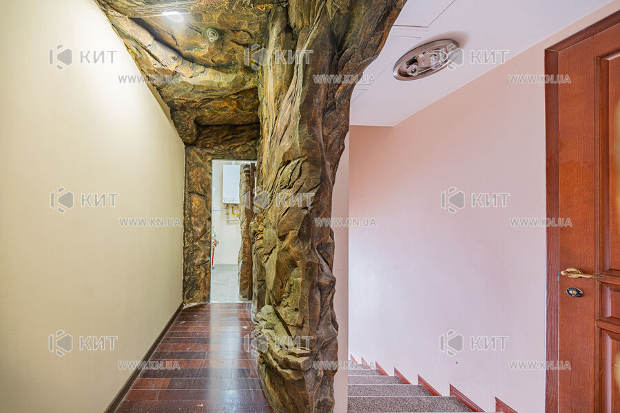 Aренда офиса Харьков, Киевский, 780м²