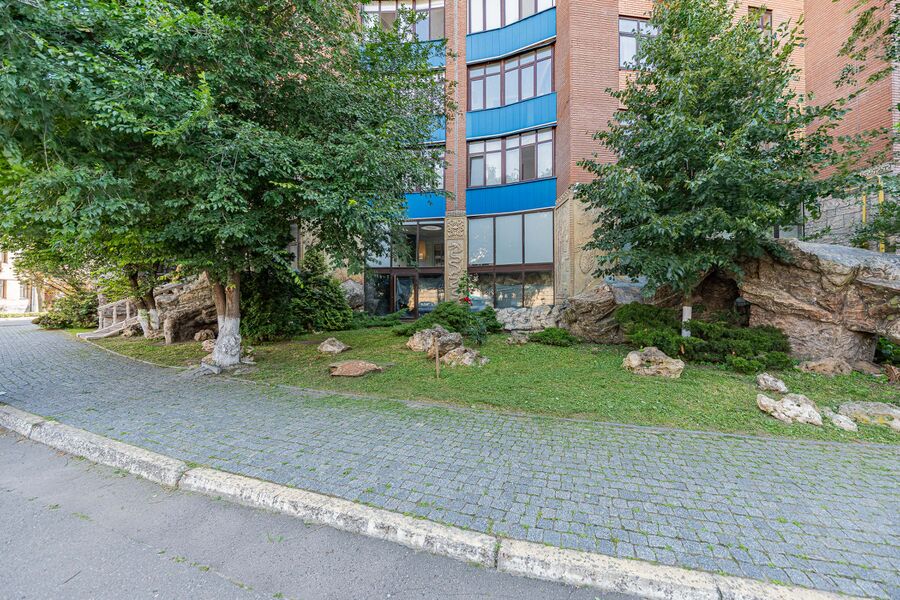 Aренда офиса Харьков, Киевский, 780м²