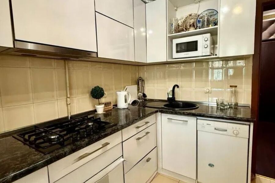 Продаж квартири Харків, Північна Салтівка 1, 67.8м²