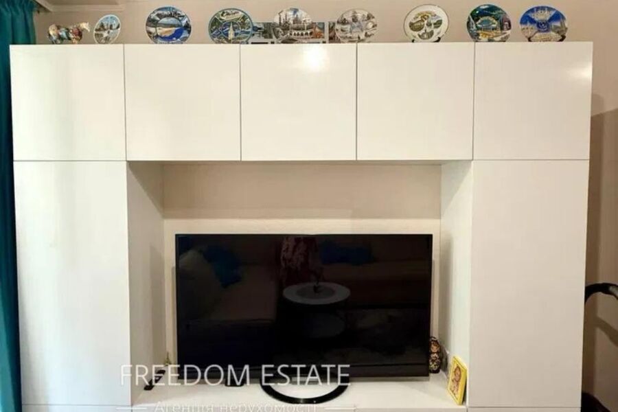 Продаж квартири Харків, Північна Салтівка 1, 67.8м²