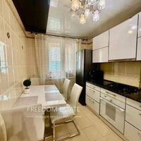 Продаж квартири Харків, Північна Салтівка 1, 67.8м²