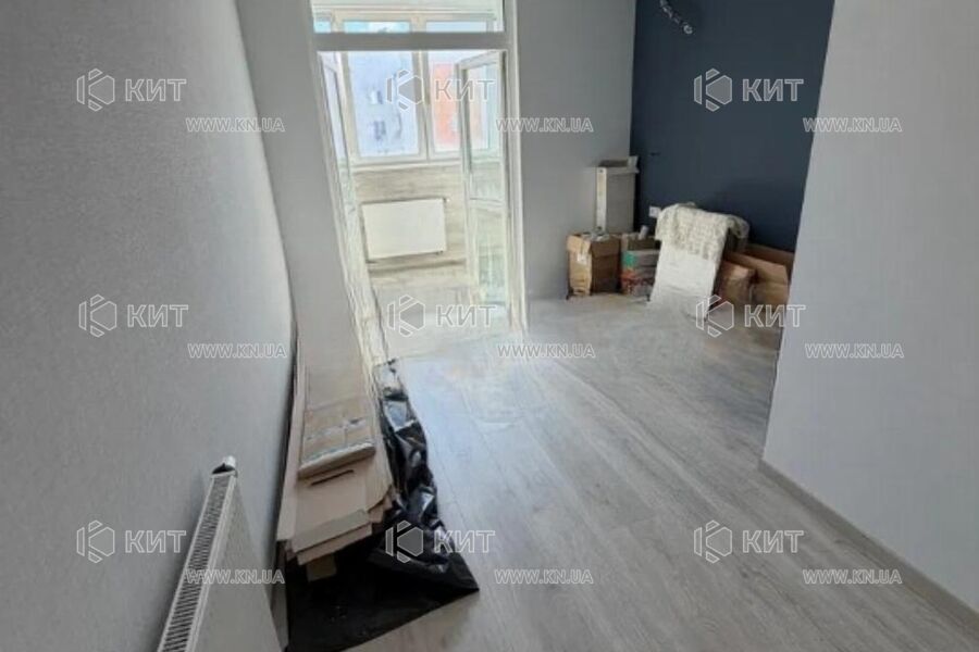 Продаж квартири Харків, ХТЗ, Рогань, 80м²