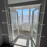 Продаж квартири Харків, ХТЗ, Рогань, 80м²