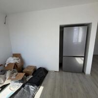 Продаж квартири Харків, ХТЗ, Рогань, 80м²