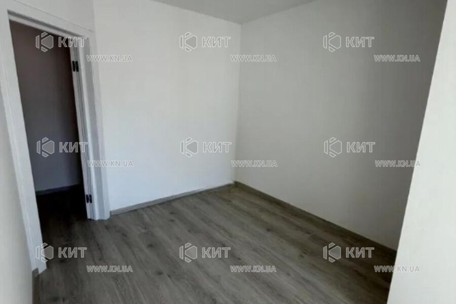 Продаж квартири Харків, ХТЗ, Рогань, 80м²