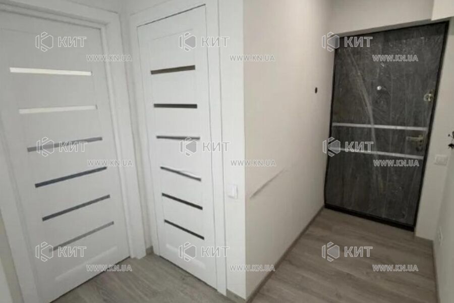 Продаж квартири Харків, ХТЗ, Рогань, 80м²