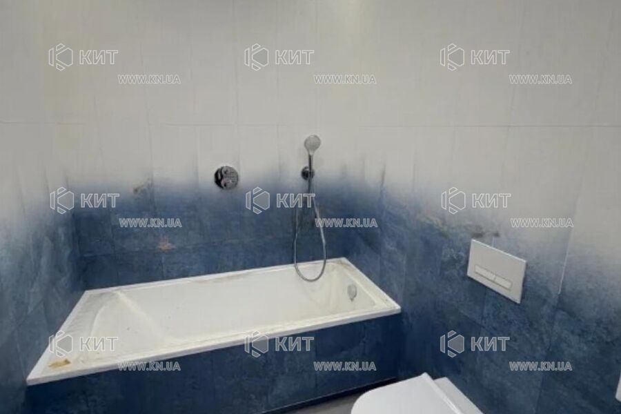Продаж квартири Харків, ХТЗ, Рогань, 80м²