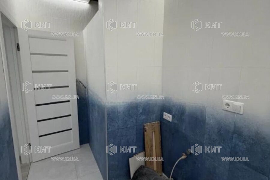Продаж квартири Харків, ХТЗ, Рогань, 80м²